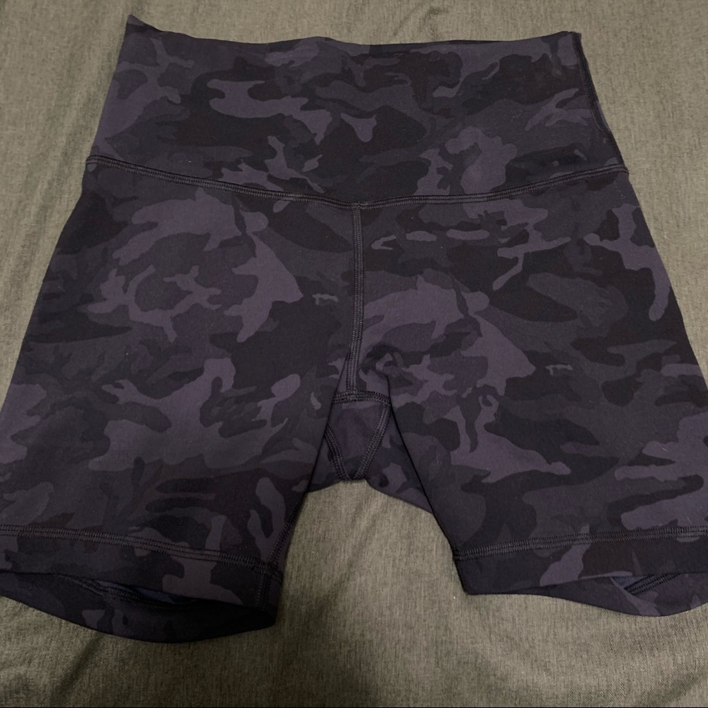 Lululemon Wunder Train